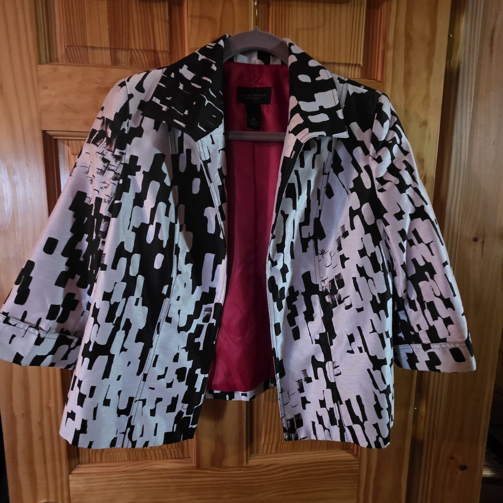 Stylish Black and White Women's Jacket